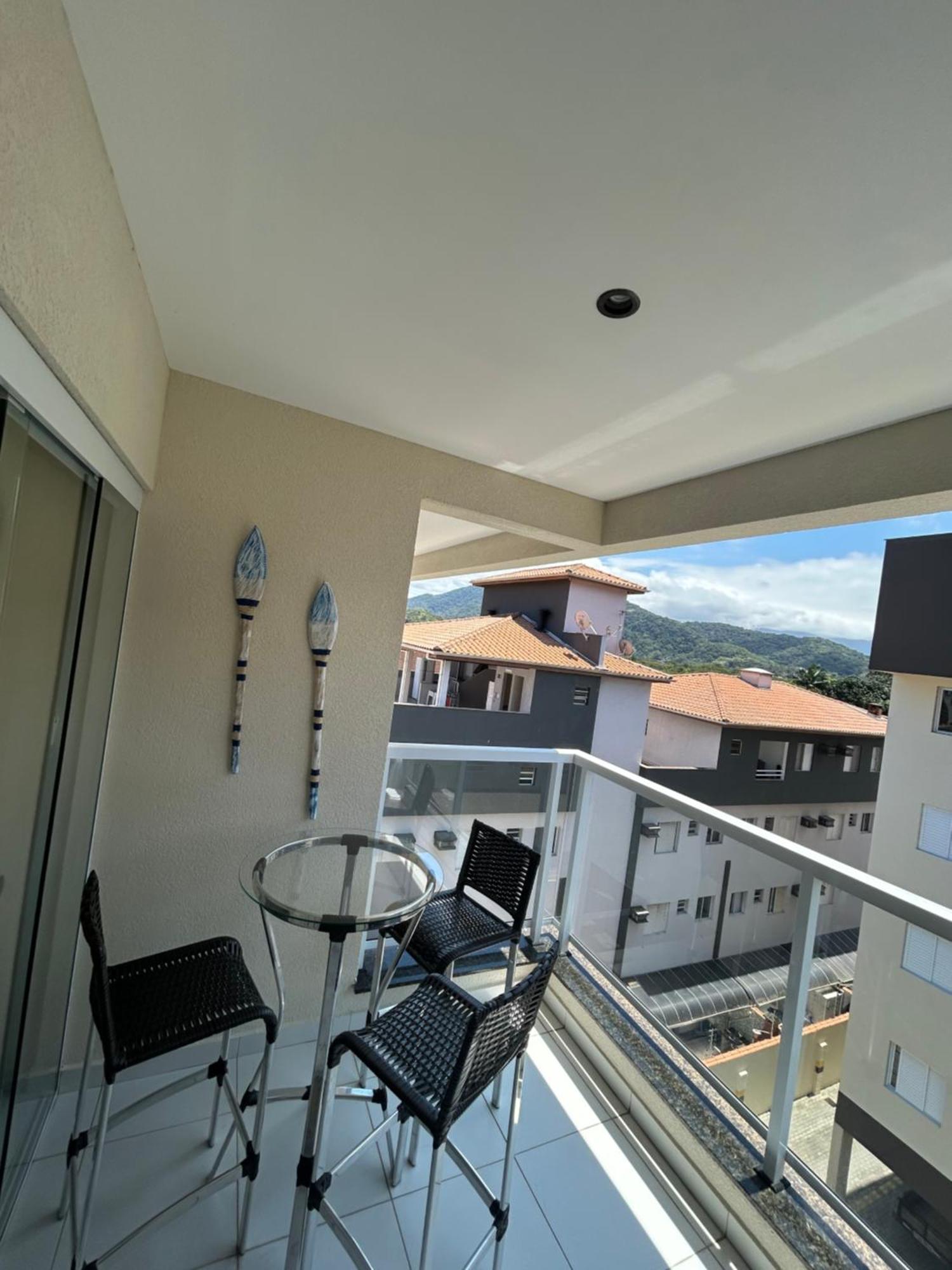 Apartamento Itagua Com Ar, Churrasqueira E 2 Vagas Ubatuba